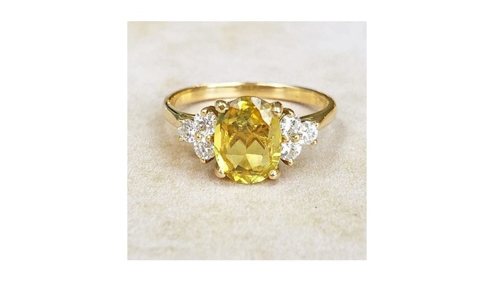 Almandine Garnet 石榴石